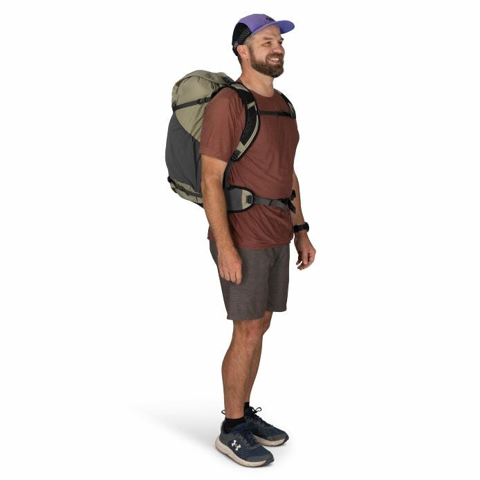 Hikelite™ 32 Hiking Backpack - US 3825