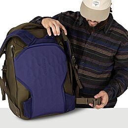 Sojourn Porter™ 46L Travel Pack - US 5402